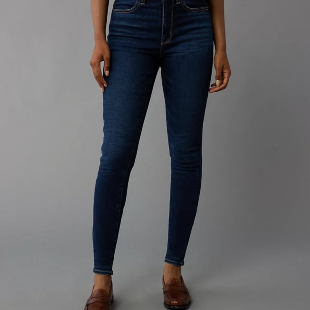 American Eagle Outfitters Dark Blue High-Rise Skinny Jeans Size 6L